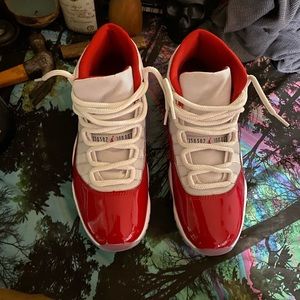 brand new wore one time no creases no stains